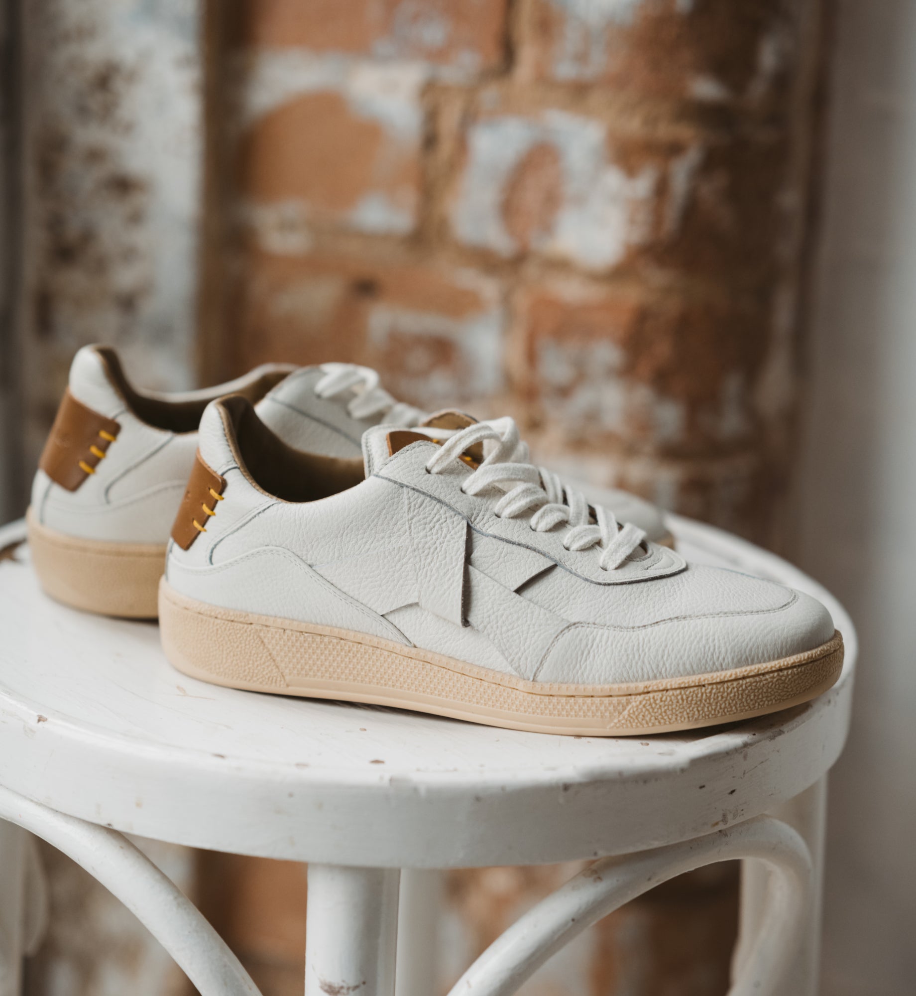 Are White Trainers Still Trendy?  Black Tulip