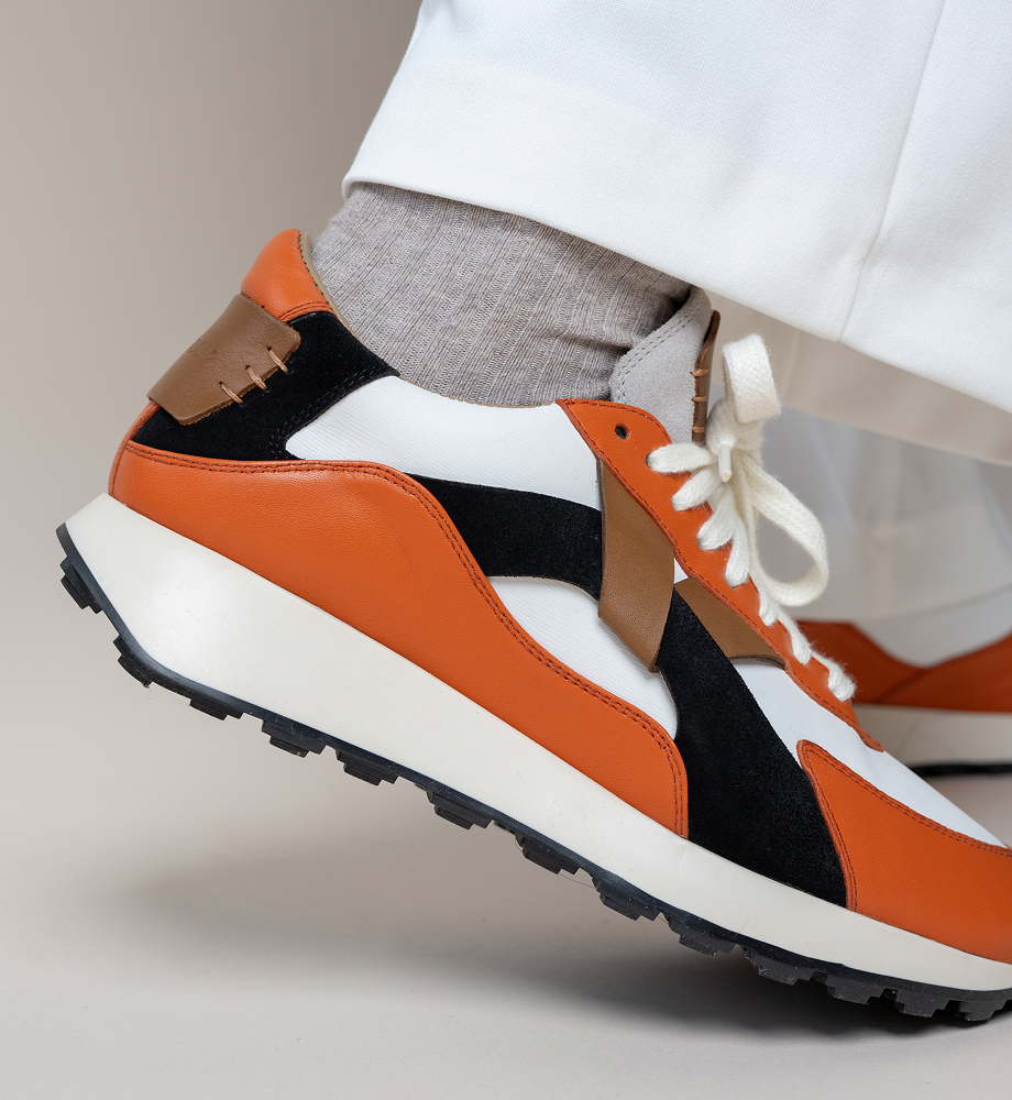 retro runners vs modern trainers