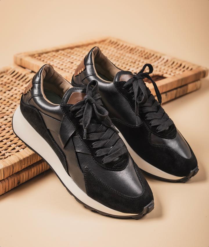 Women Trainers collection image