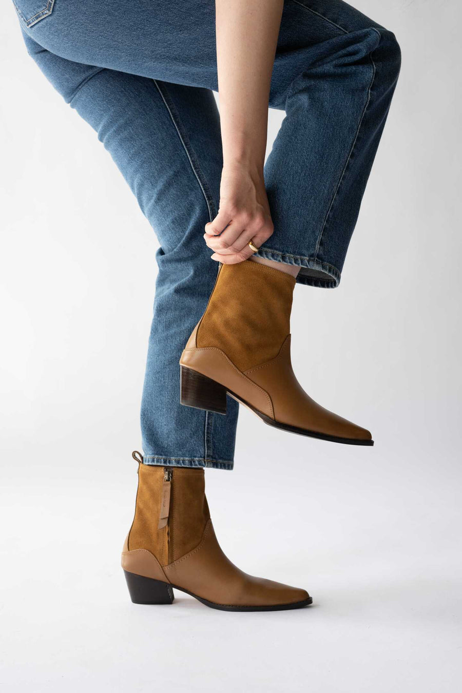 Zephyr Easy Western Boot - Tan