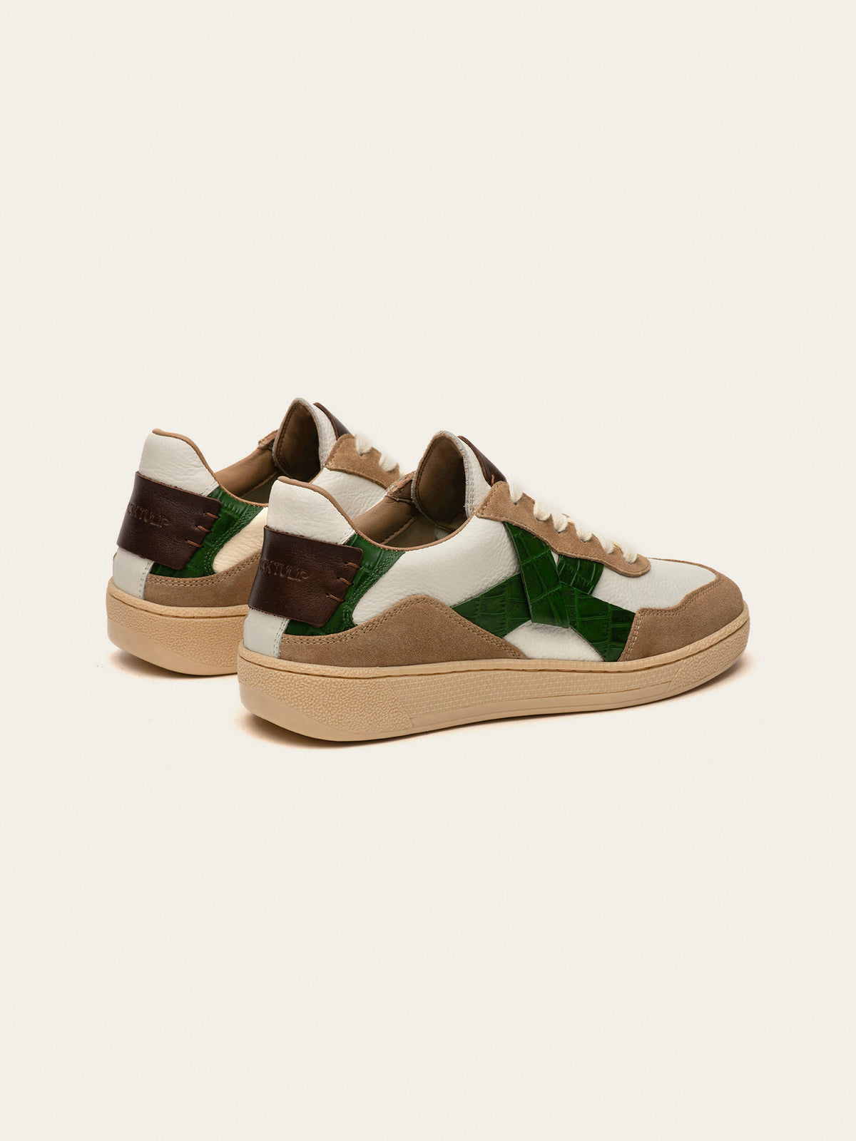 Black Tulip Cassava Classic Tennis Trainer in Off-White Botanical β women's leather tennis trainers, toe and lacing detail