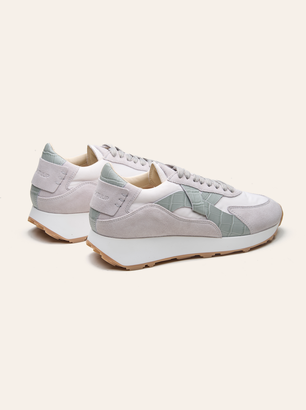 Black Tulip Arbi Sleek Sneaker in Light Grey β women's leather trainers, toe and lacing detail