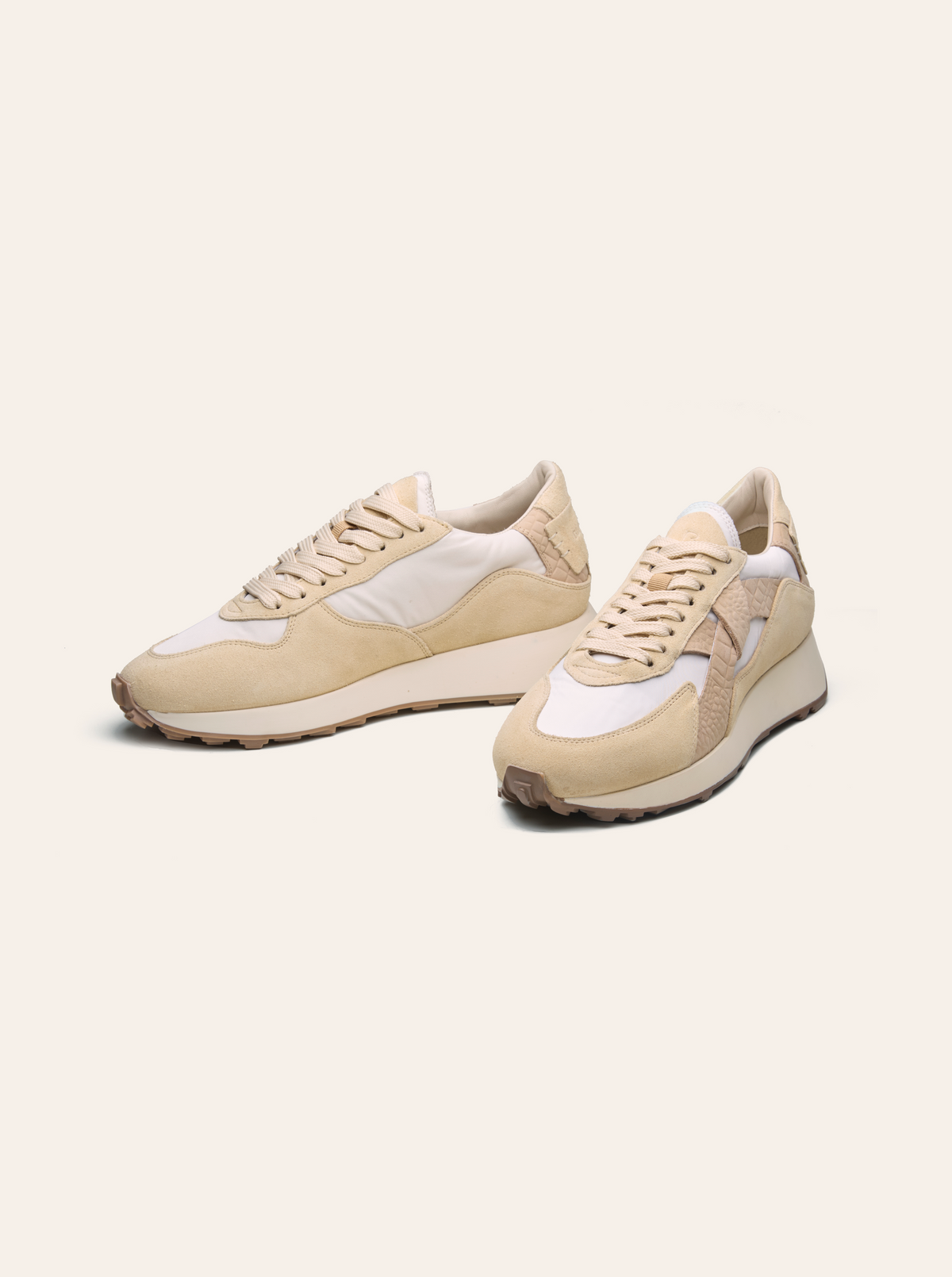 Black Tulip Arbi Sleek Sneaker in Sand β women's leather trainers, outsole and sole
