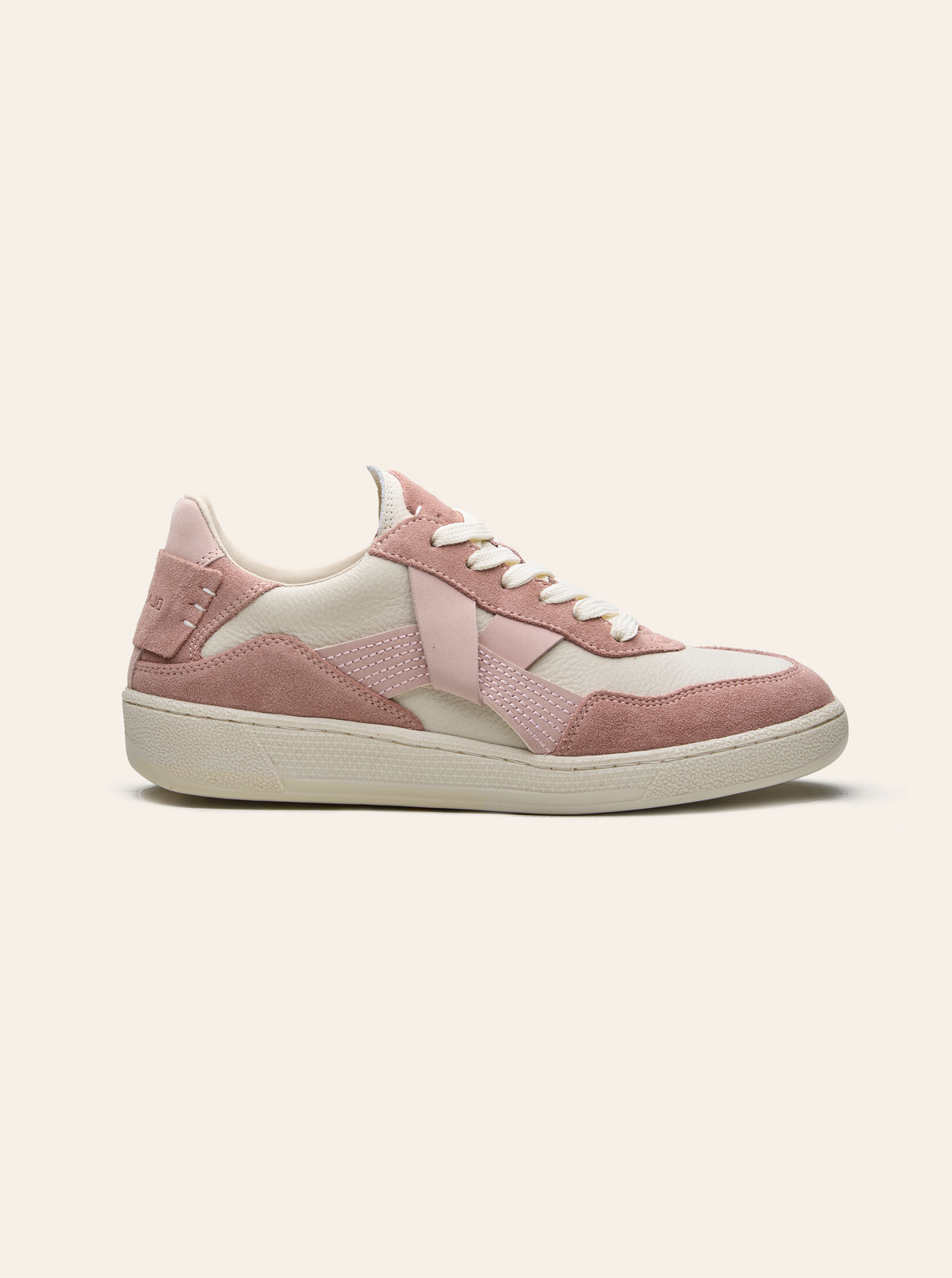 Black Tulip Cassava Classic Tennis Trainer in Blush Pink β women's leather tennis trainers, heel and counter detail