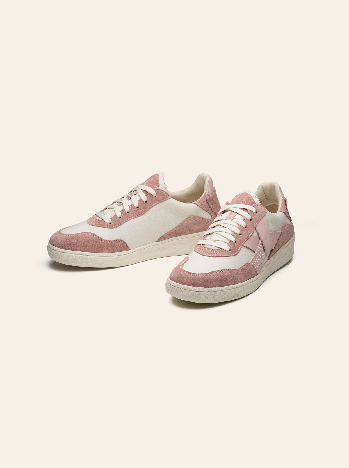 Black Tulip Cassava Classic Tennis Trainer in Blush Pink β women's leather tennis trainers, outsole and sole