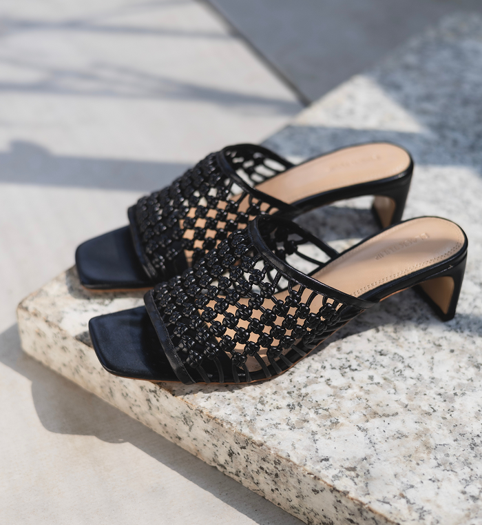 Do Hand-Knotted Leather Sandals Work for Wider Feet? An Honest Fit Guide