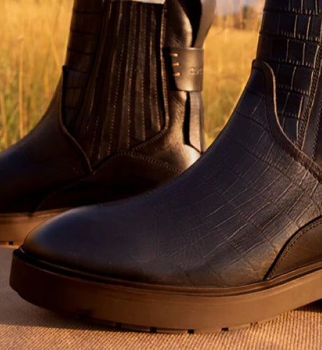 What Are Chunky Boots & Why Are They Popular? : Fashion Focus