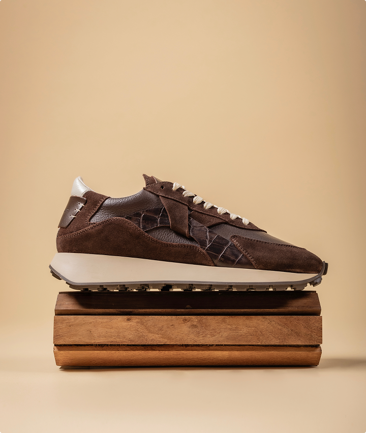 Women Sneakers collection image