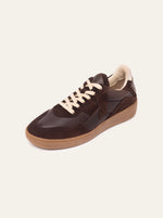 Cassava Classic Tennis Trainer - Chocolate