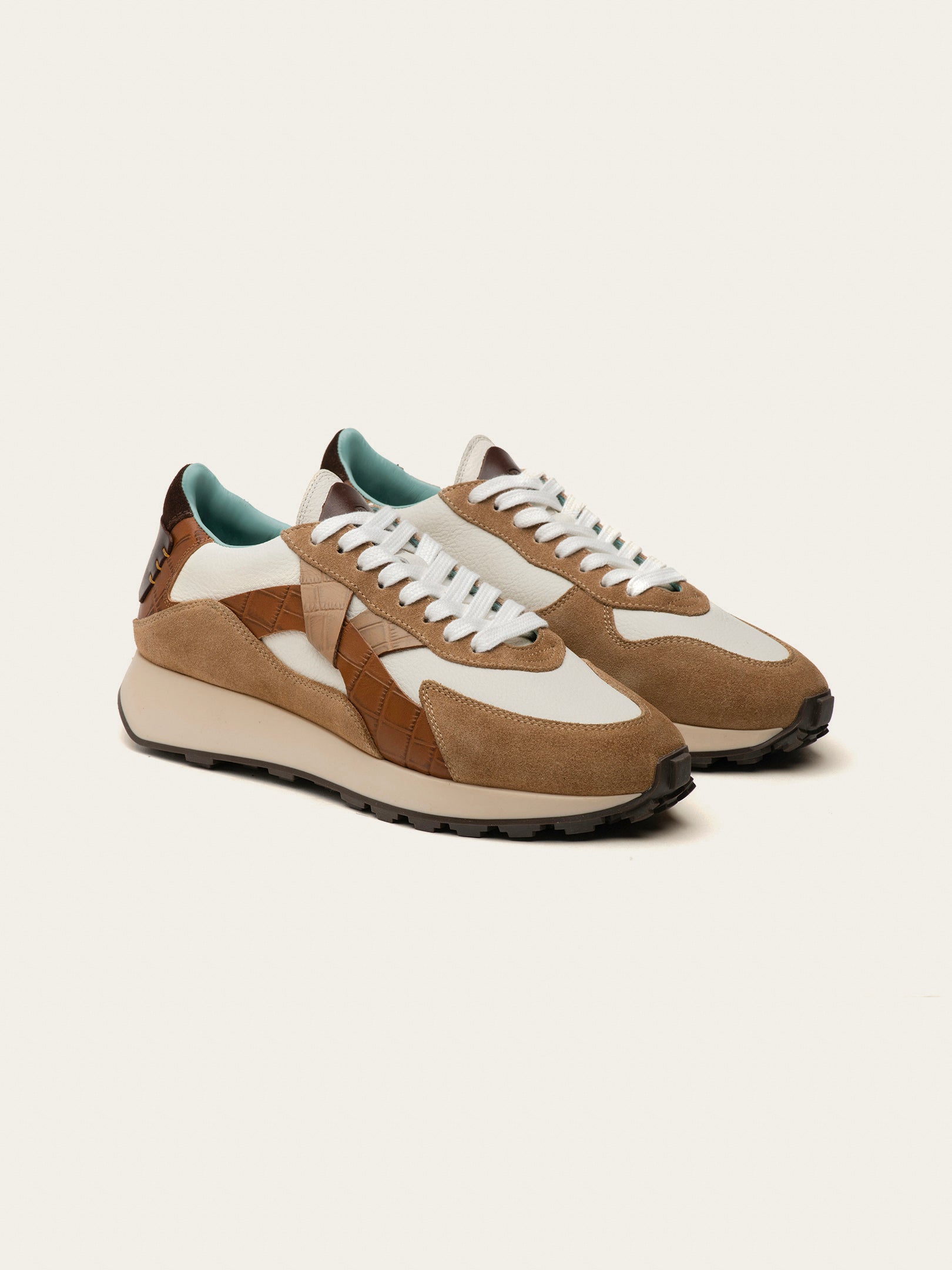 Arbi Sleek Sneaker - Off-White Earthy
