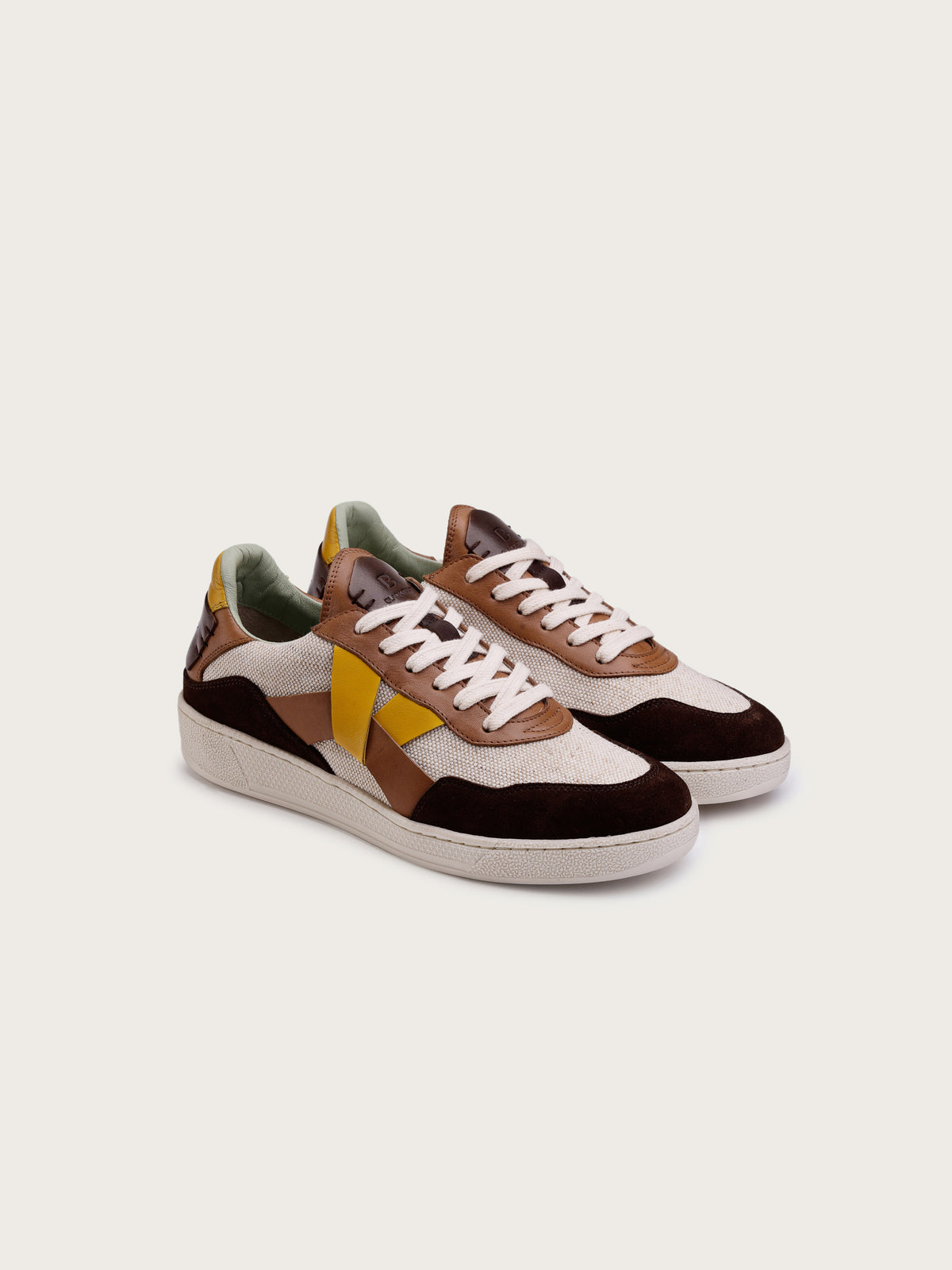 Cassava Classic Tennis Trainer - Natural Turmeric