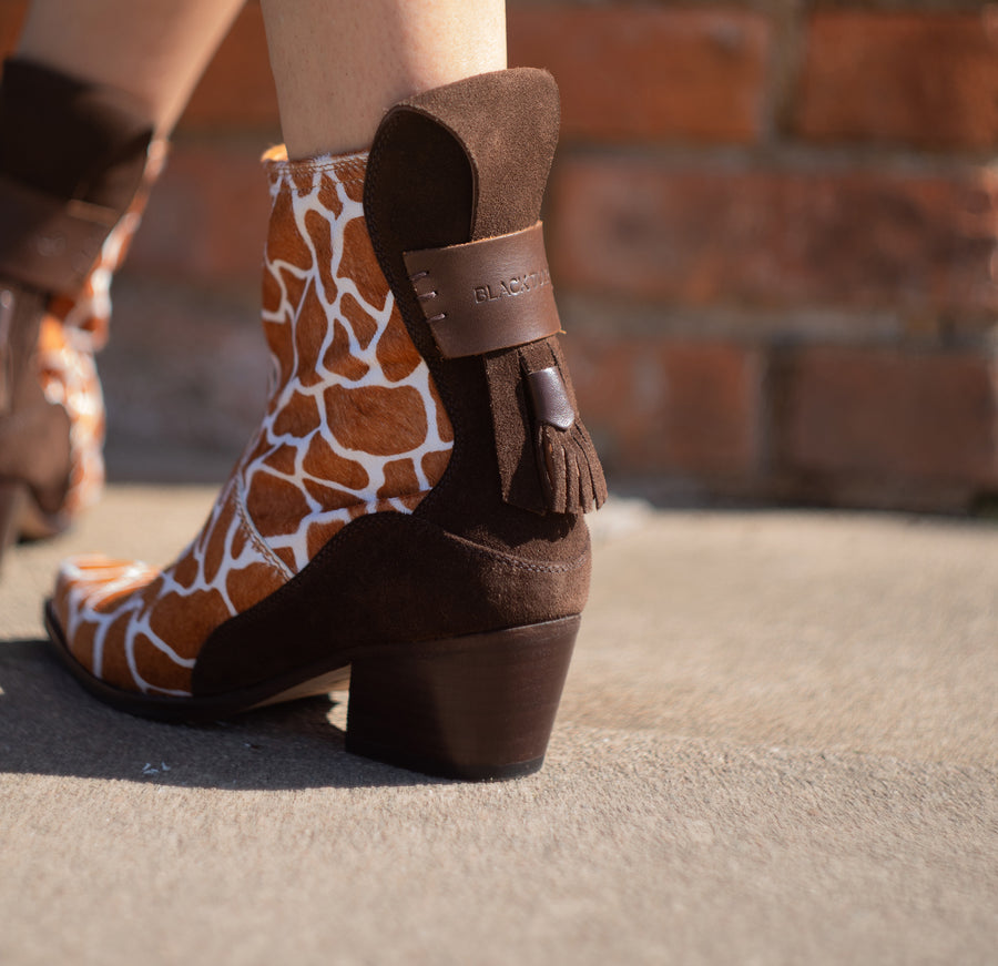 Etesian Western Boot - Giraffe