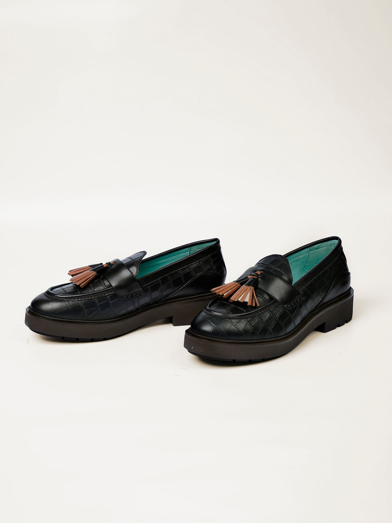 Loafers all sale black