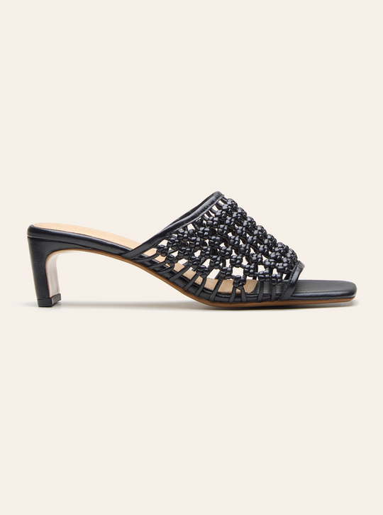 Tessa Sandal - Black