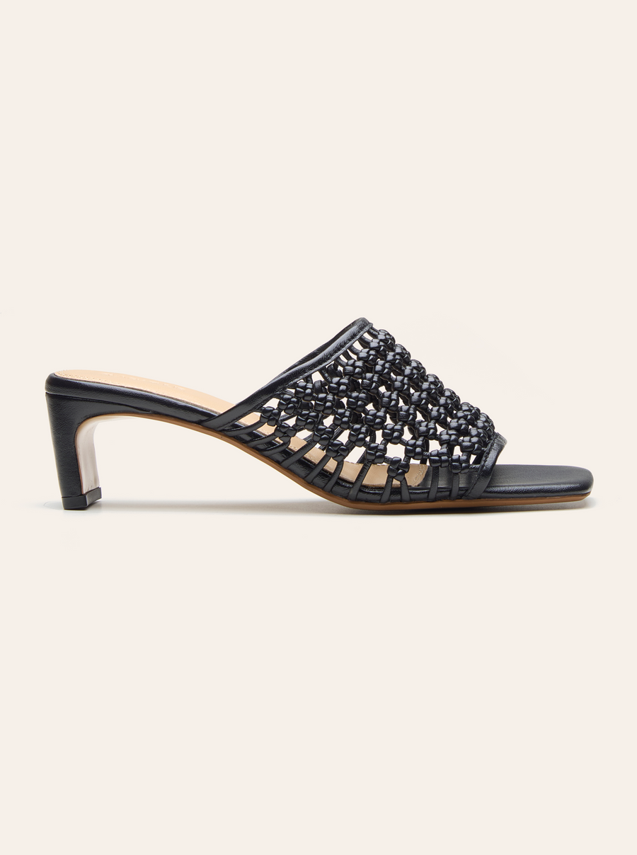 Tessa Sandal - Black