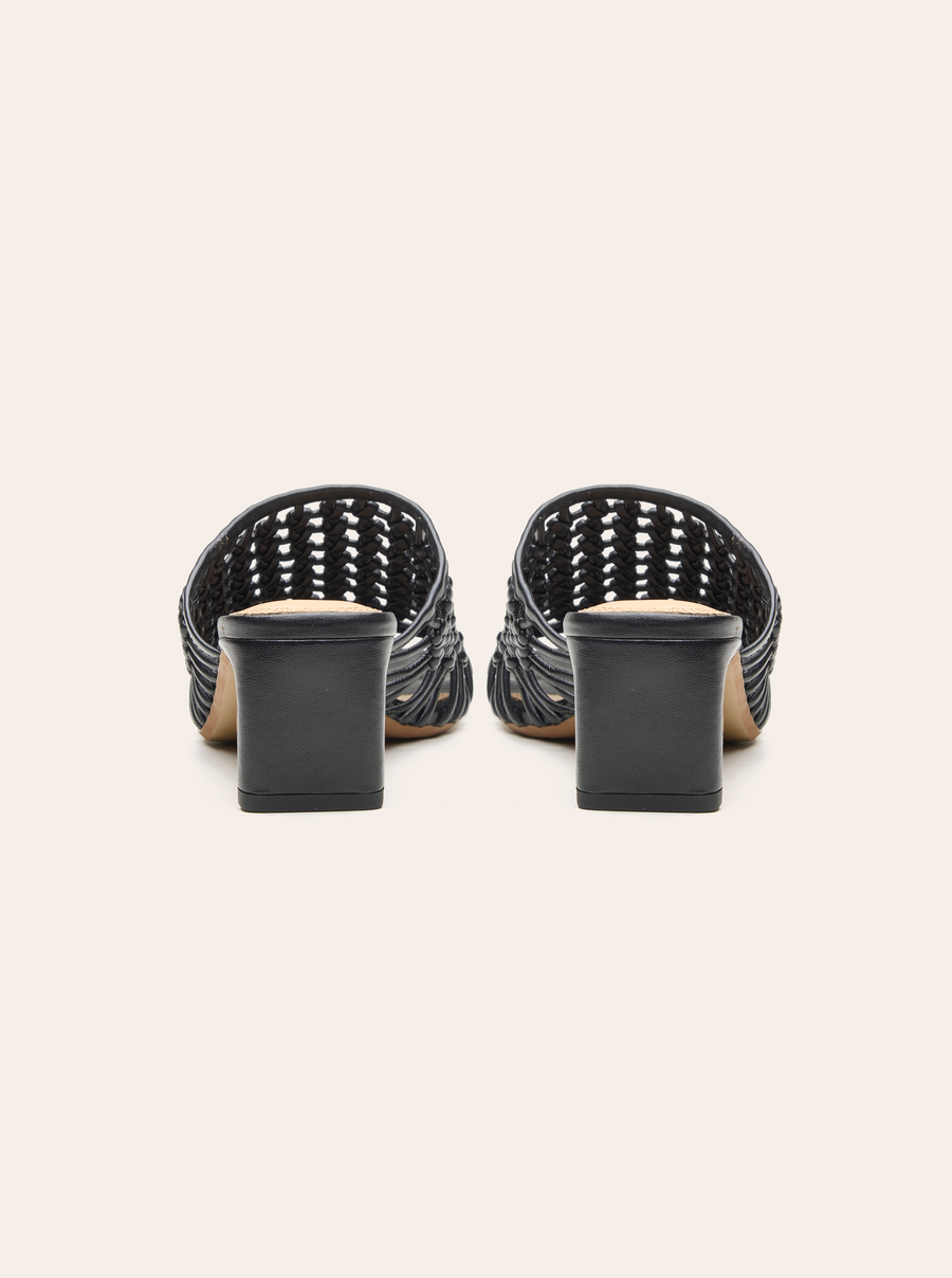 Tessa Sandal - Black