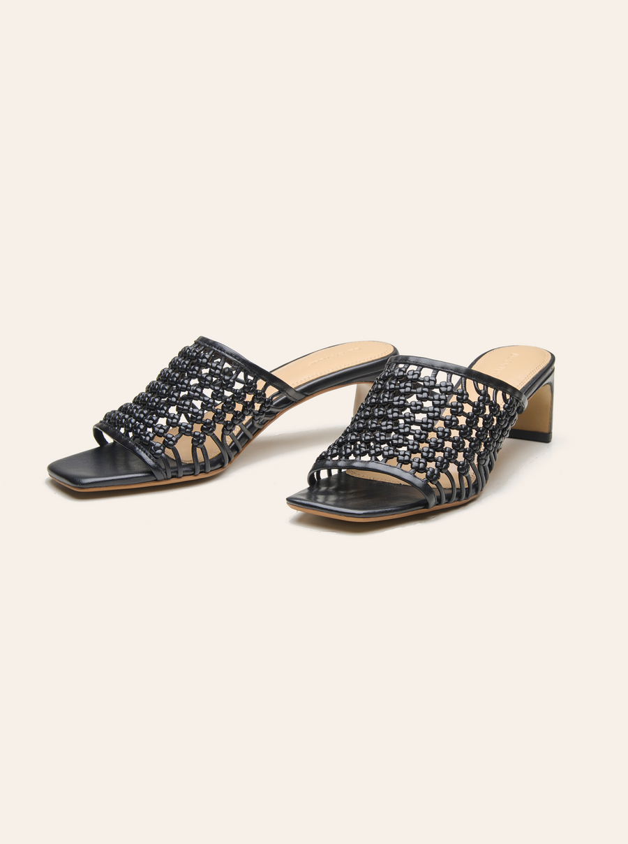 Tessa Sandal - Black