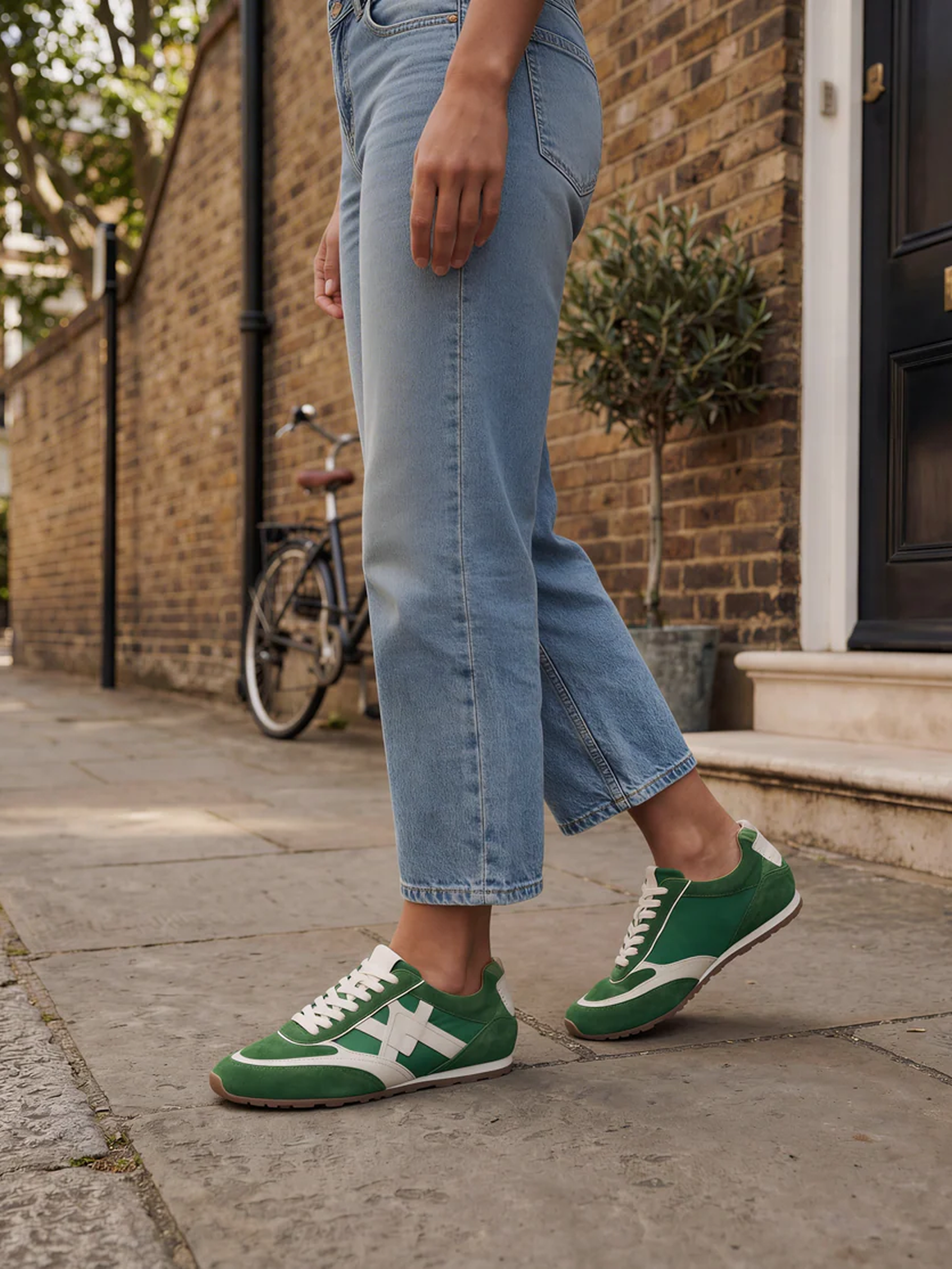 Willow All Day Trainers - Botanical Green